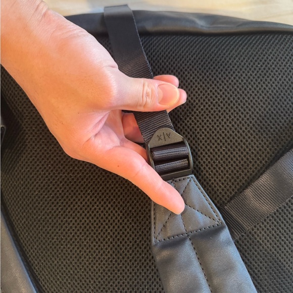Armani exchange backpack - Picture 13 of 16